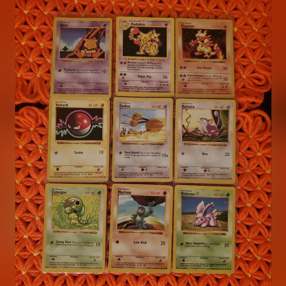 Vintage Pokémon Shadowless Base Set Lot of 9 Kadabra Magmar Voltorb 1999